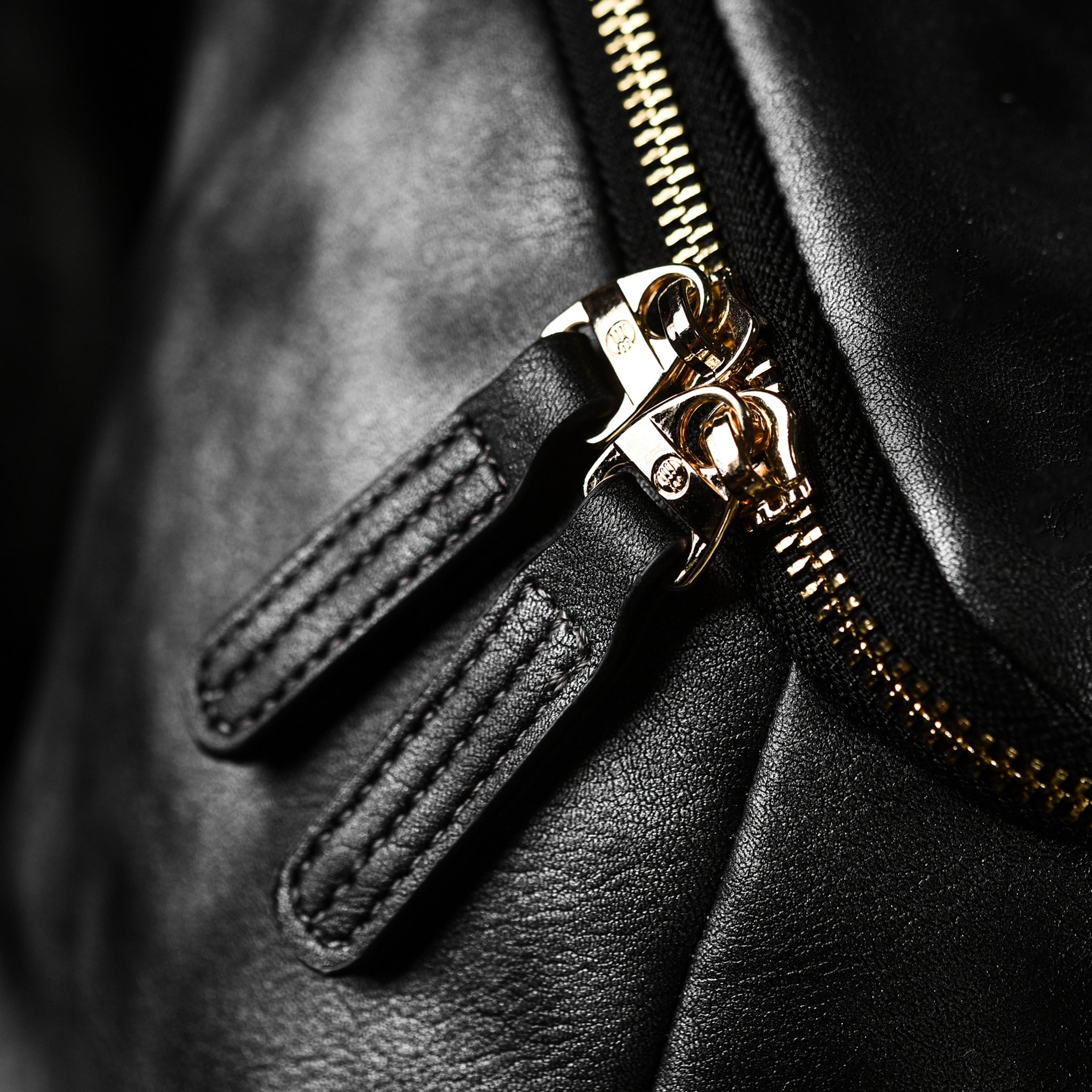 Red-crowned Crane-Heavy-duty Embroidered Large Capacity Laptop Backpack